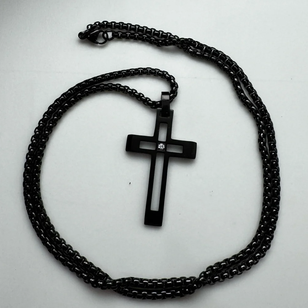 NEW BLACK CROSS PENDANT‎ NECKLACE